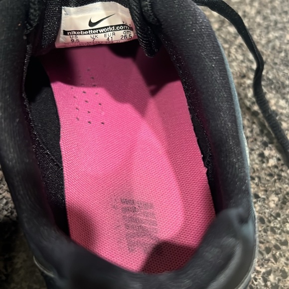 Nike training tennis shoe women’s size 9.5 black - Picture 8 of 14